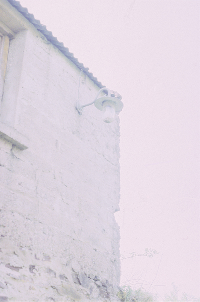 Siobhán Tattan: The Steep place of strangers (An Garua gCeo), 2008, twin-slide dissolve projection with voice-over; courtesy the artist